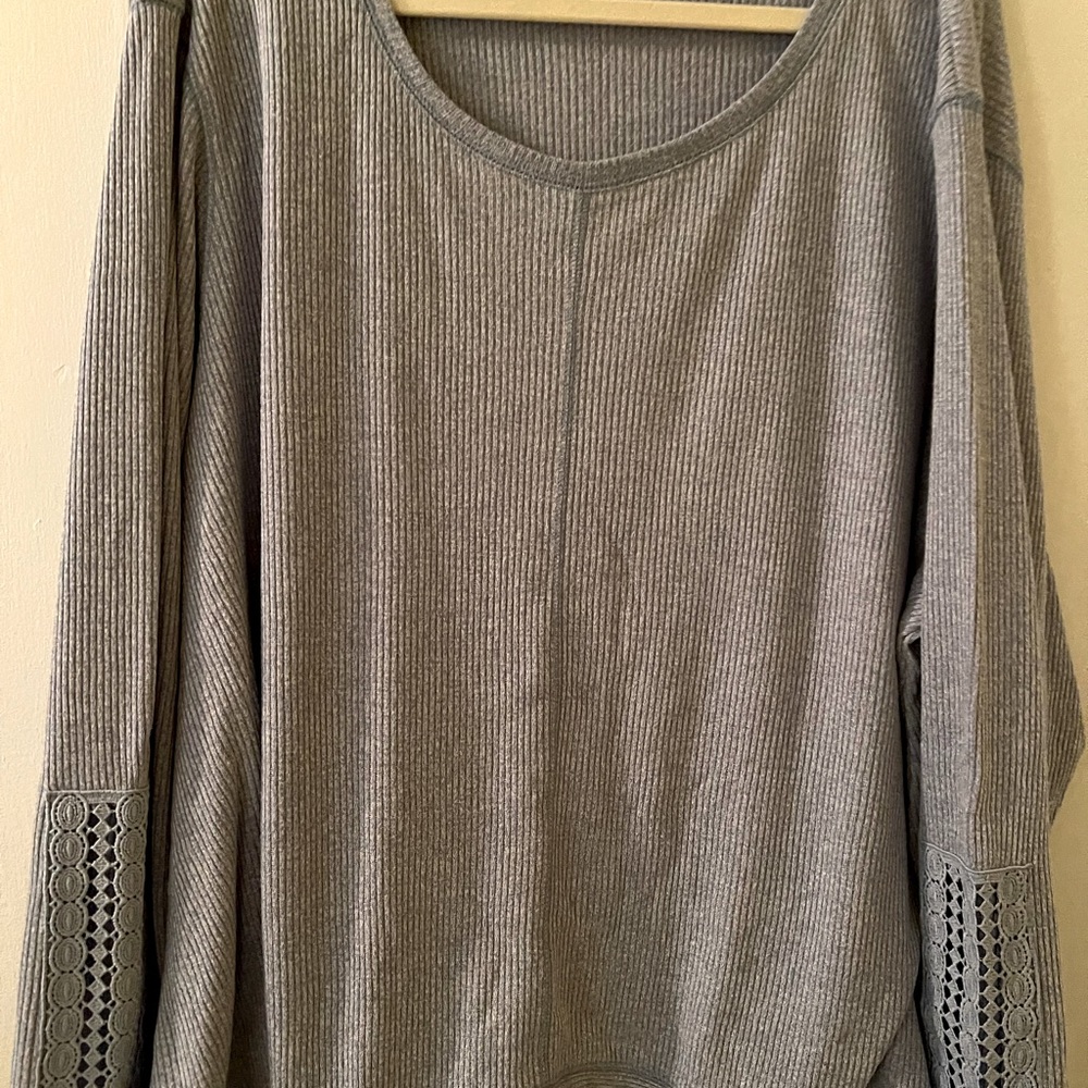 Avon cotton sweater. Light Blue. Size 2x.